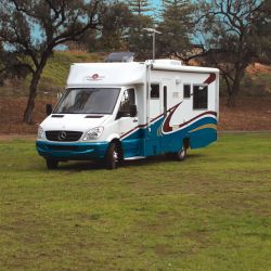 EuroStyle260 Front Vert RoofHatches 0724