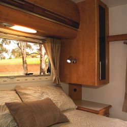 Euro260 BedroomHalfRobe 0596