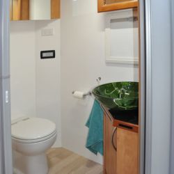 Evolution 280SL l Toilet