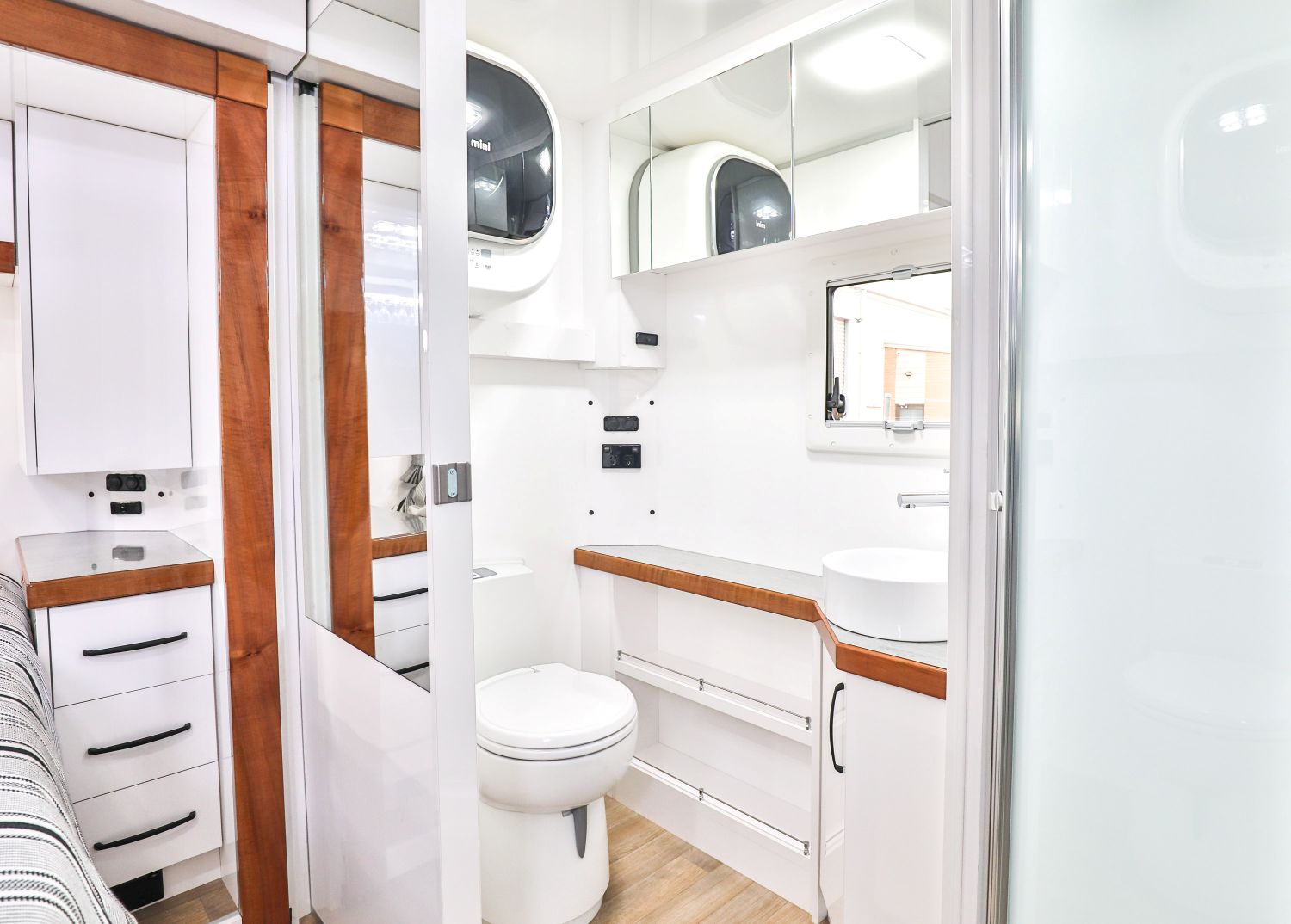 Bathroom image